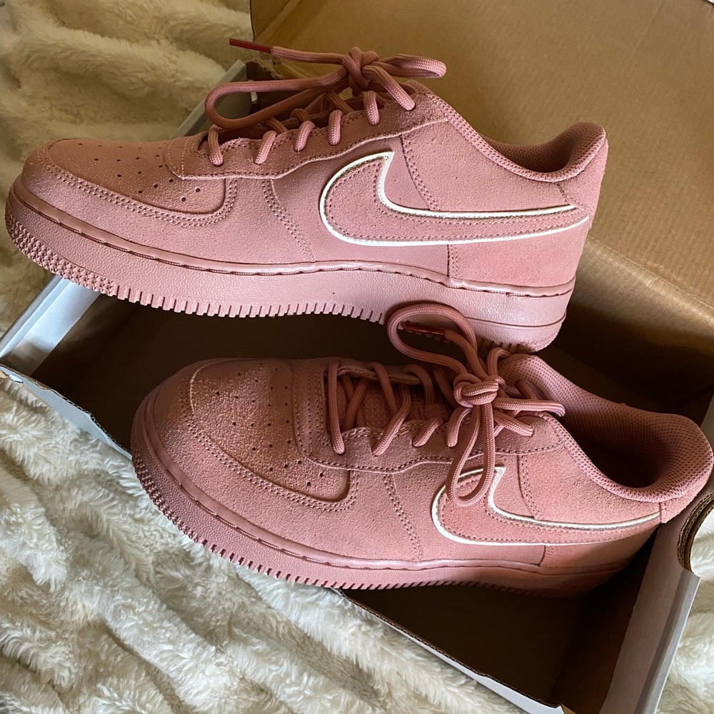 Pink Suede Lv8 Stardust Air Forces